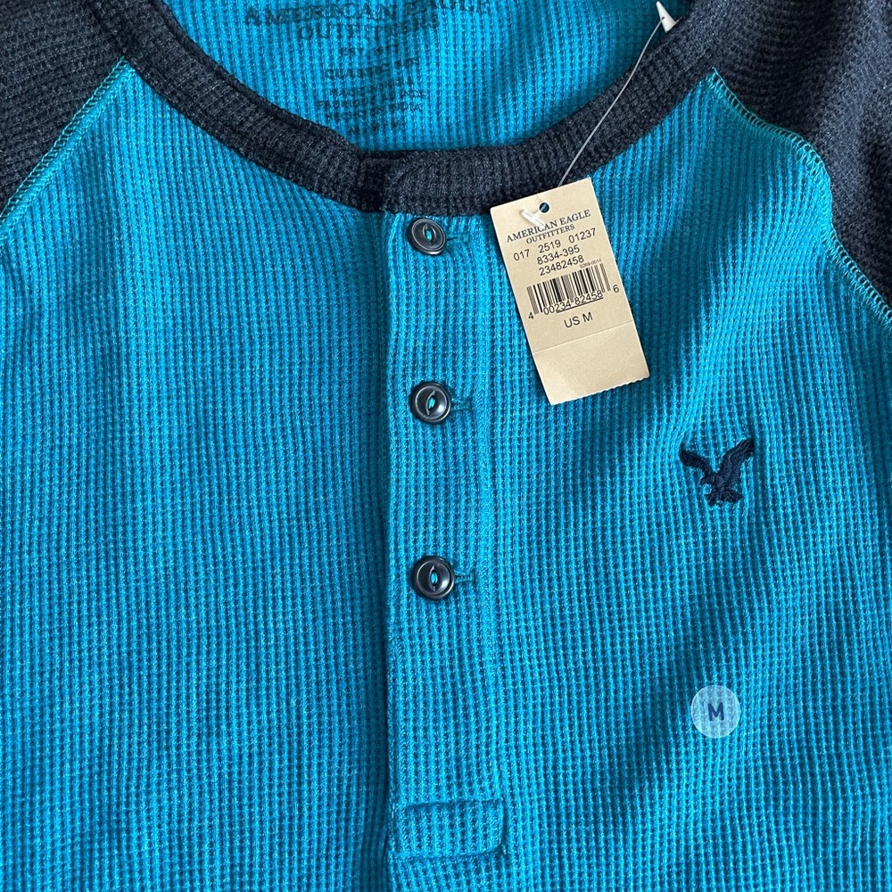 Men’s brand new never worn thermal Henley